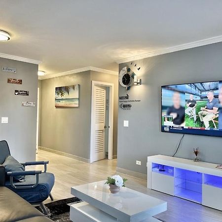 Waikiki Condo 2 Bedrooms 2 Bathrooms With 1 Free Parking Space Honolulu Dış mekan fotoğraf