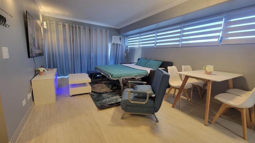 Waikiki Condo 2 Bedrooms 2 Bathrooms With 1 Free Parking Space Honolulu Dış mekan fotoğraf