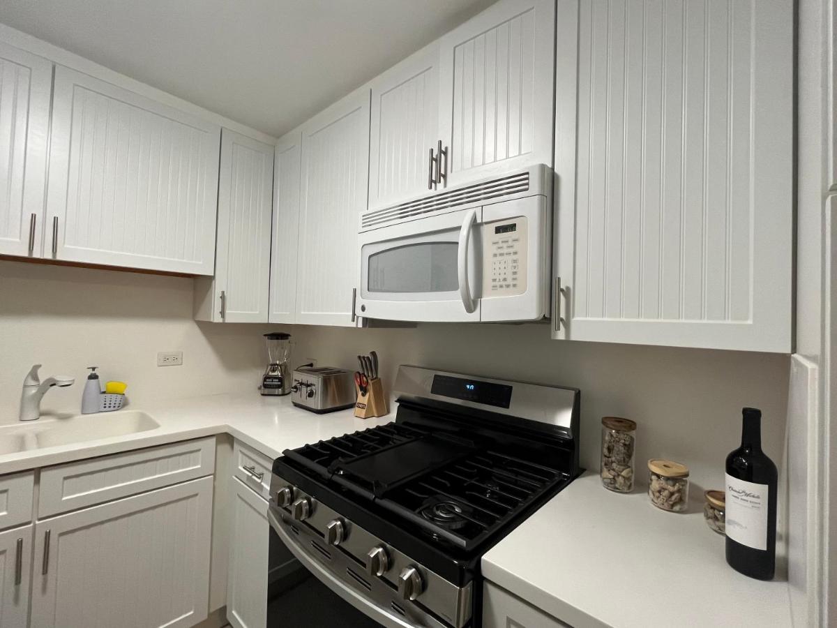 Waikiki Condo 2 Bedrooms 2 Bathrooms With 1 Free Parking Space Honolulu Dış mekan fotoğraf